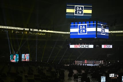 Boxing: Canelo Alvarez vs Callum Smith