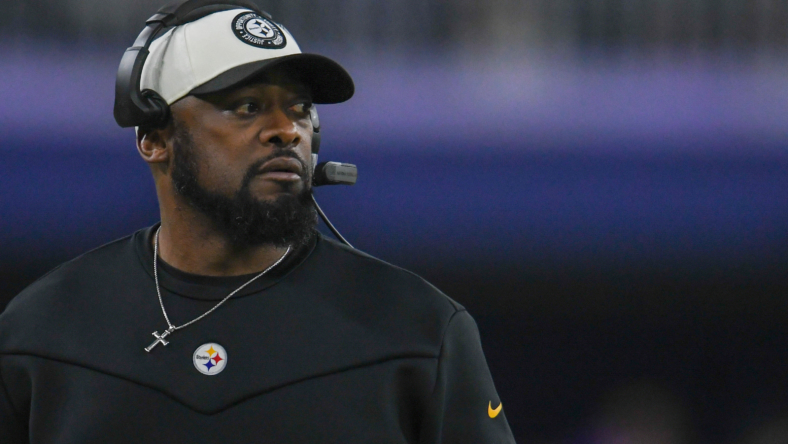NFL: Pittsburgh Steelers at Baltimore Ravens